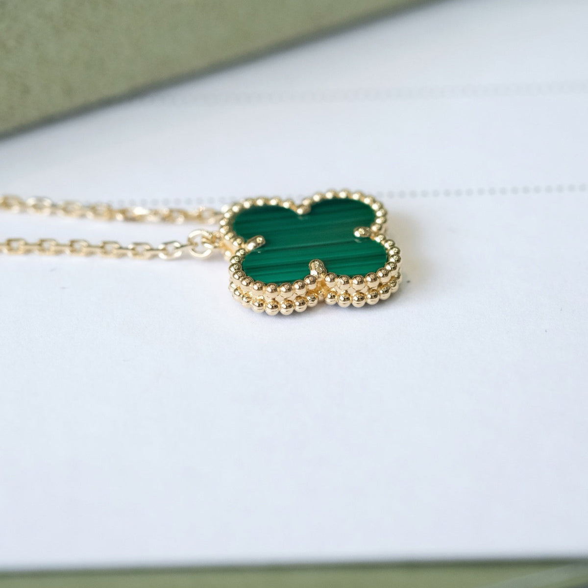 [⭐Spark]CLOVER 15MM MALACHITE SINGLE FLOWER  NECKLACE