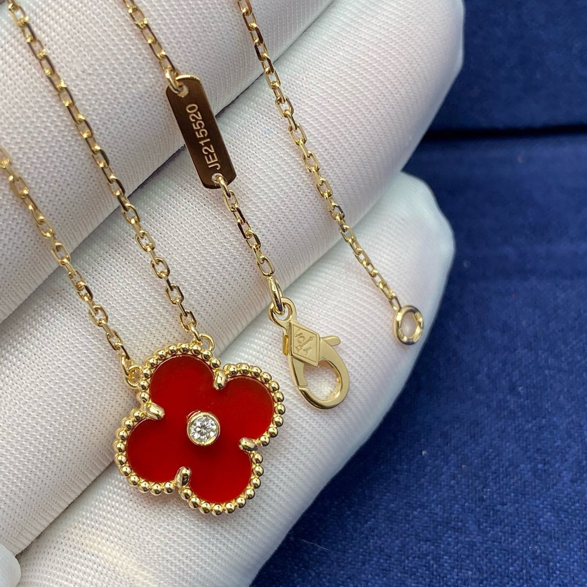 [⭐Spark]CLOVER 15MM DIAMOND CARNELIAN NECKLACE