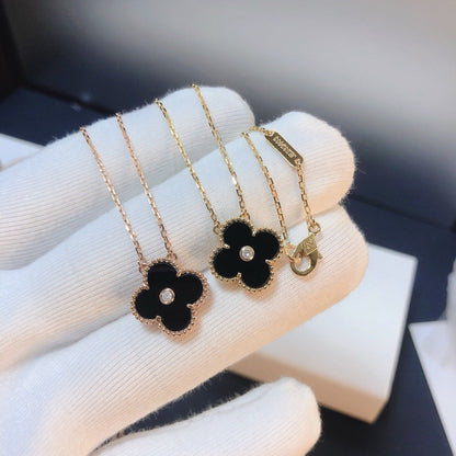 [⭐Spark]CLOVER 15MM DIAMOND ONYX NECKLACE