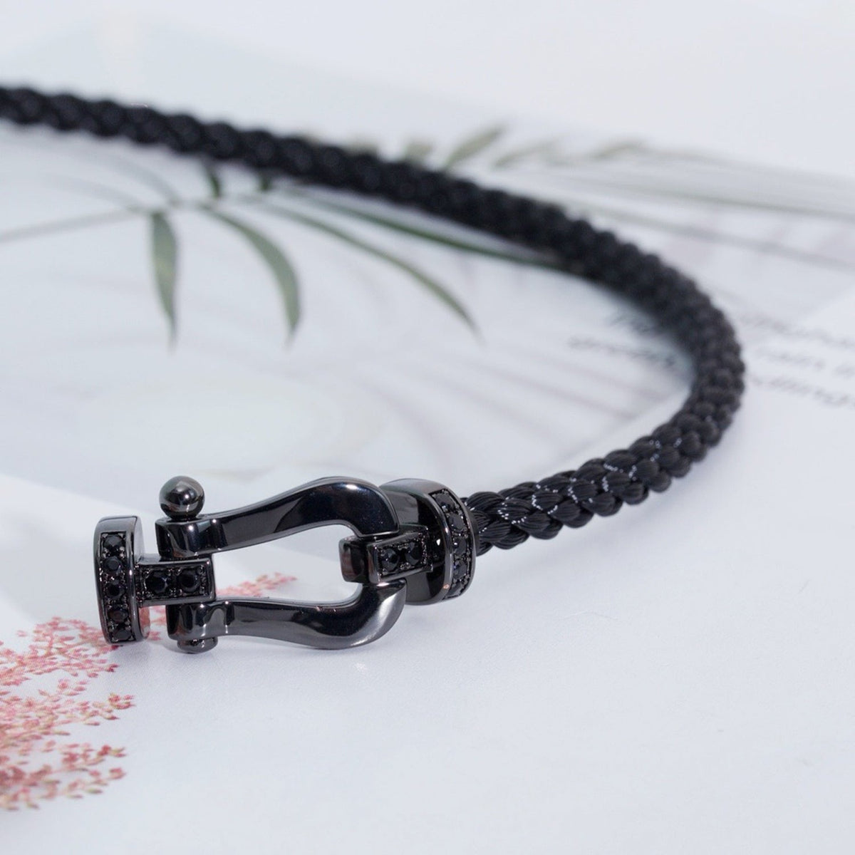 [⭐Spark]FORCE LARGE SERIES HORSESHOE BLACK SAMURAI BRACELET