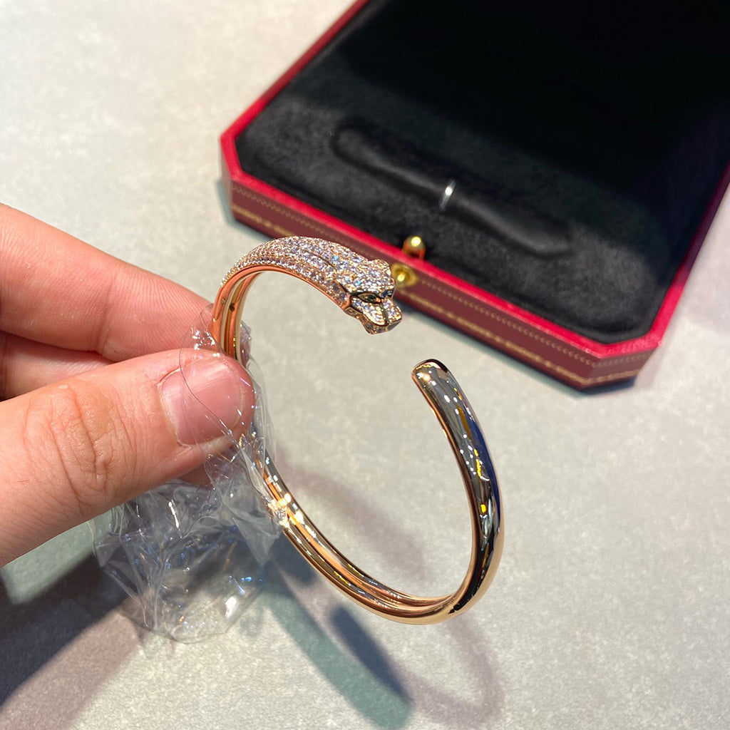 [⭐Spark]PANTHERE HALF DIAMOND OPEN BRACELET