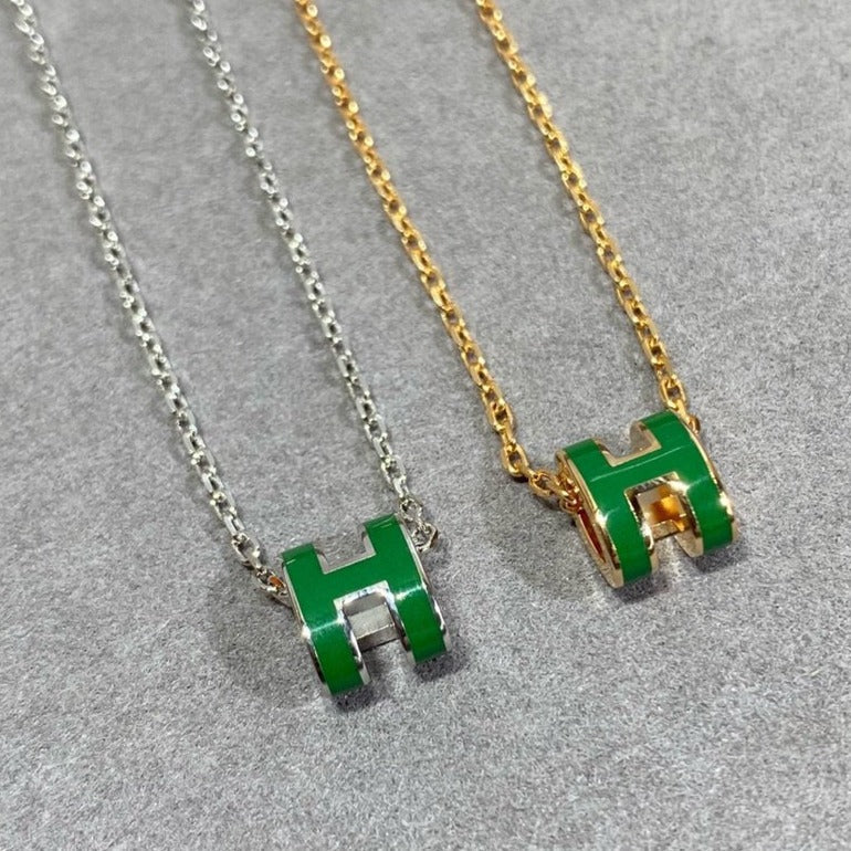 [⭐Spark]POP H GREEN NECKLACE SILVER AND GOLD
