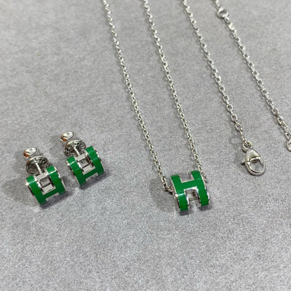 [⭐Spark]POP H GREEN NECKLACE SILVER AND GOLD