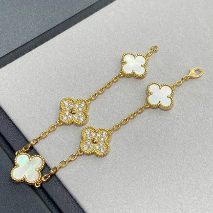 [⭐Spark]CLOVER WHITE PEARL MOP 5 MOTIF BRACELET COLLECTION
