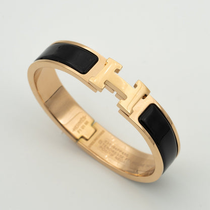 [⭐Spark]H BLACK BRACELET