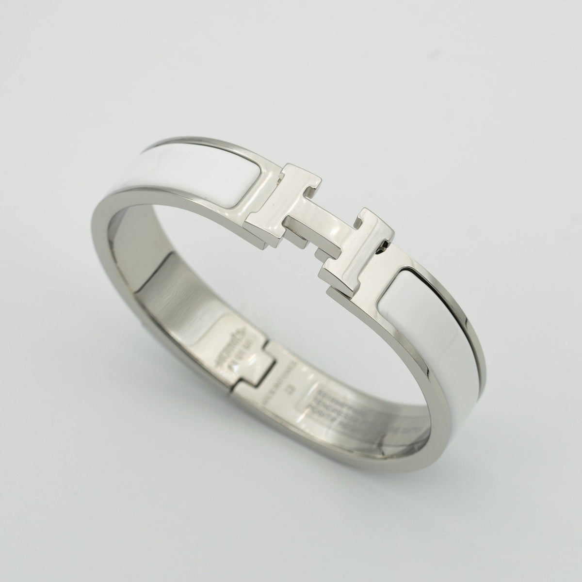 [⭐Spark]H WHITE BRACELET