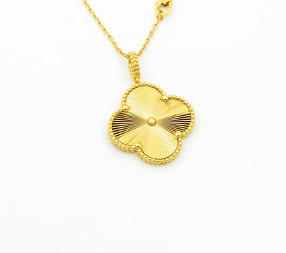 [⭐Spark]CLOVER 25MM PEDANT NECKLACE GOLD