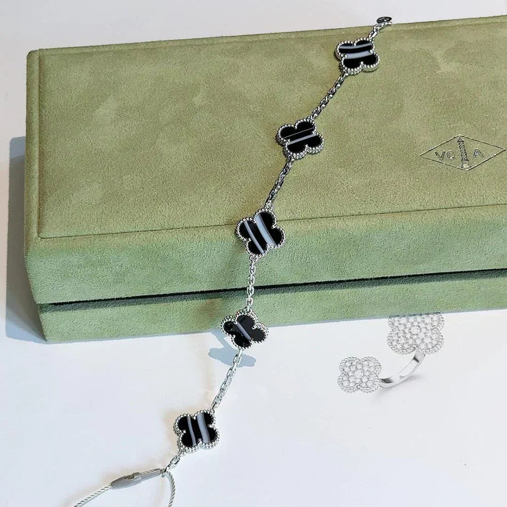 [⭐Spark] CLOVER 5 MOTIF PULSAR STONE BRACELET COLLECTION