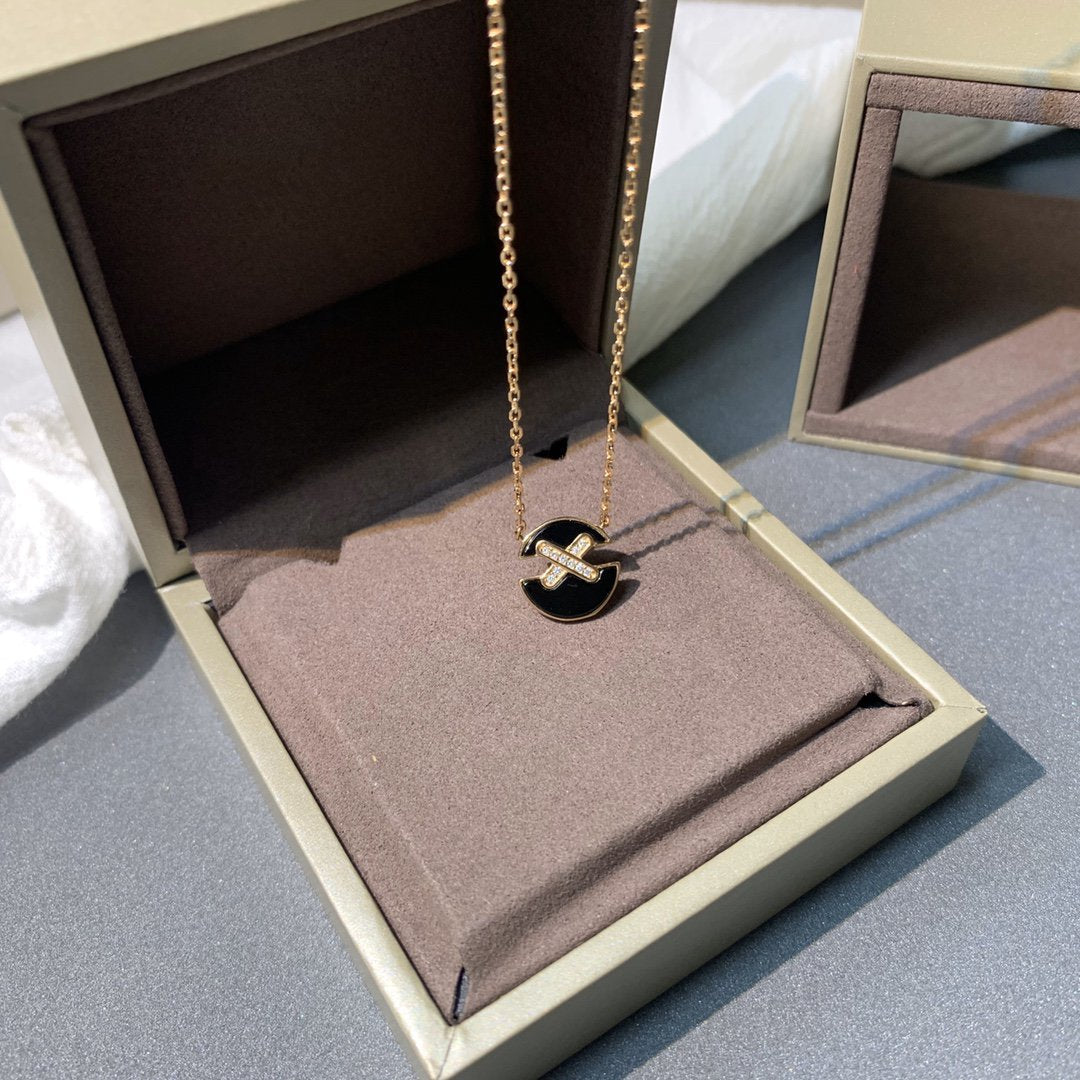 [⭐Spark]JEUX DE PINK GOLD DIAMOND NECKLACE