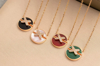 [⭐Spark]JEUX DE ROSE GOLD DIAMOND NECKLACE