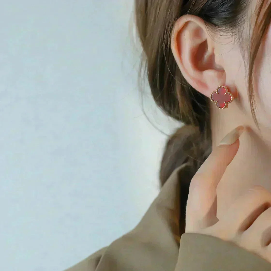 [⭐Spark]CLOVER MEDIUM 1 MOTIFS CARNELIAN  EARRINGS