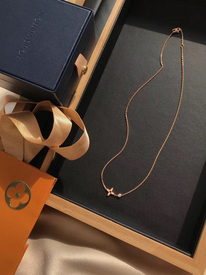 [⭐Spark]BLOSSOM PENDANT PINK GOLD AND DIAMOND