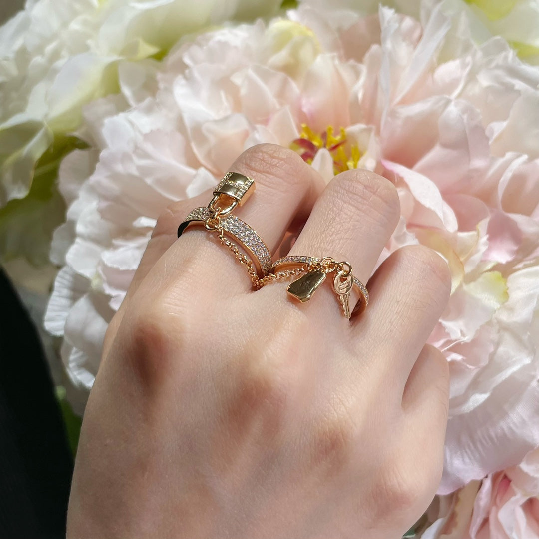 [⭐Spark]HM KELLY CLOCHETTE DOUBLE RING IN  WITH DIAMONDS