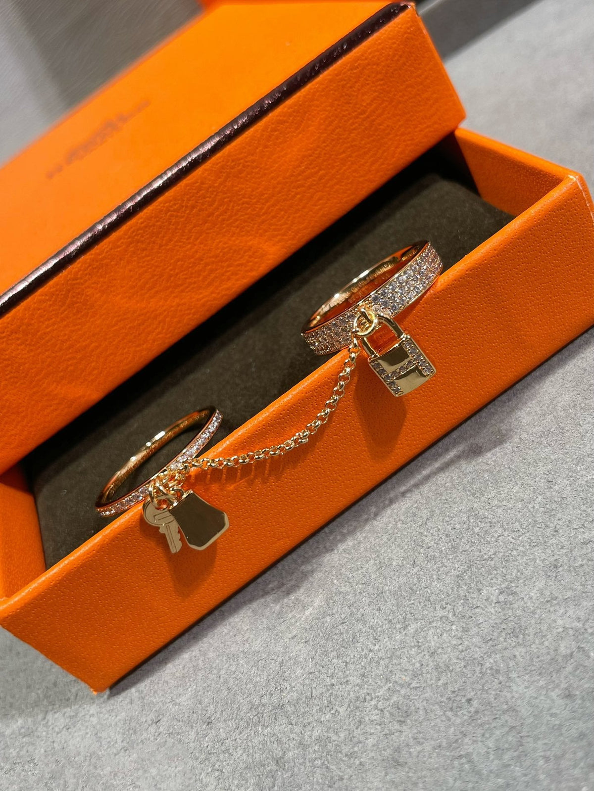 [⭐Spark]HM KELLY CLOCHETTE DOUBLE RING IN  WITH DIAMONDS