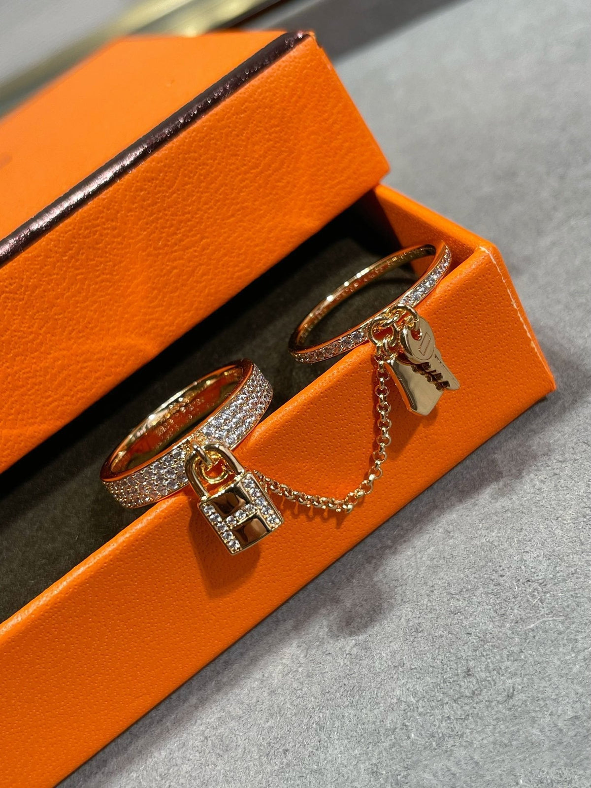 [⭐Spark]HM KELLY CLOCHETTE DOUBLE RING IN  WITH DIAMONDS