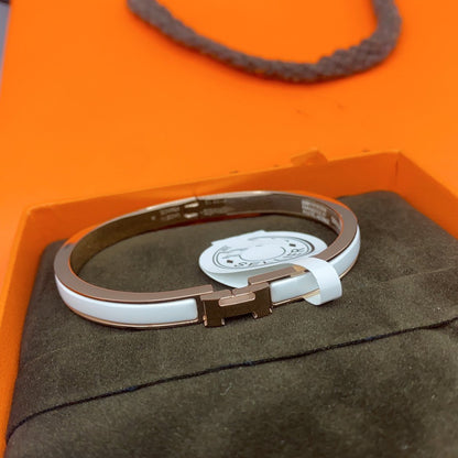 [⭐Spark]CLASSIC HM CLIC WHITE 8MM ENAMEL BRACELET