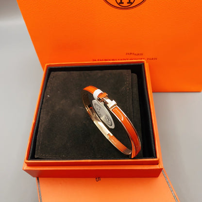 [⭐Spark]CLASSIC HM CLIC RED 8MM ENAMEL BRACELET