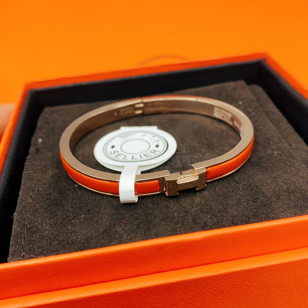 [⭐Spark]CLASSIC HM CLIC RED 8MM ENAMEL BRACELET
