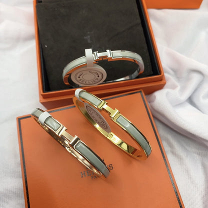 [⭐Spark]CLASSIC HM CLIC GREEN 8MM ENAMEL BRACELET