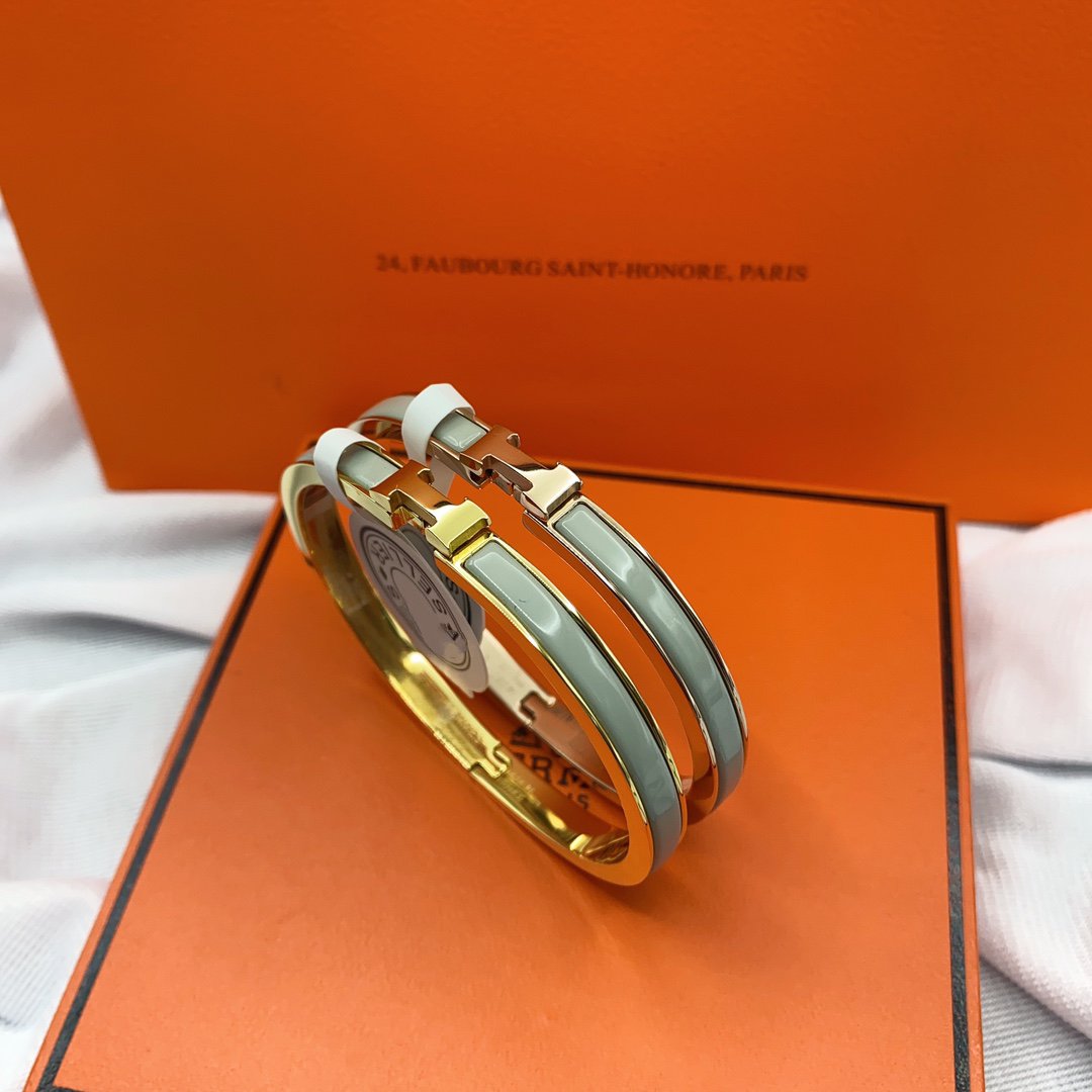 [⭐Spark]CLASSIC HM CLIC GREEN 8MM ENAMEL BRACELET