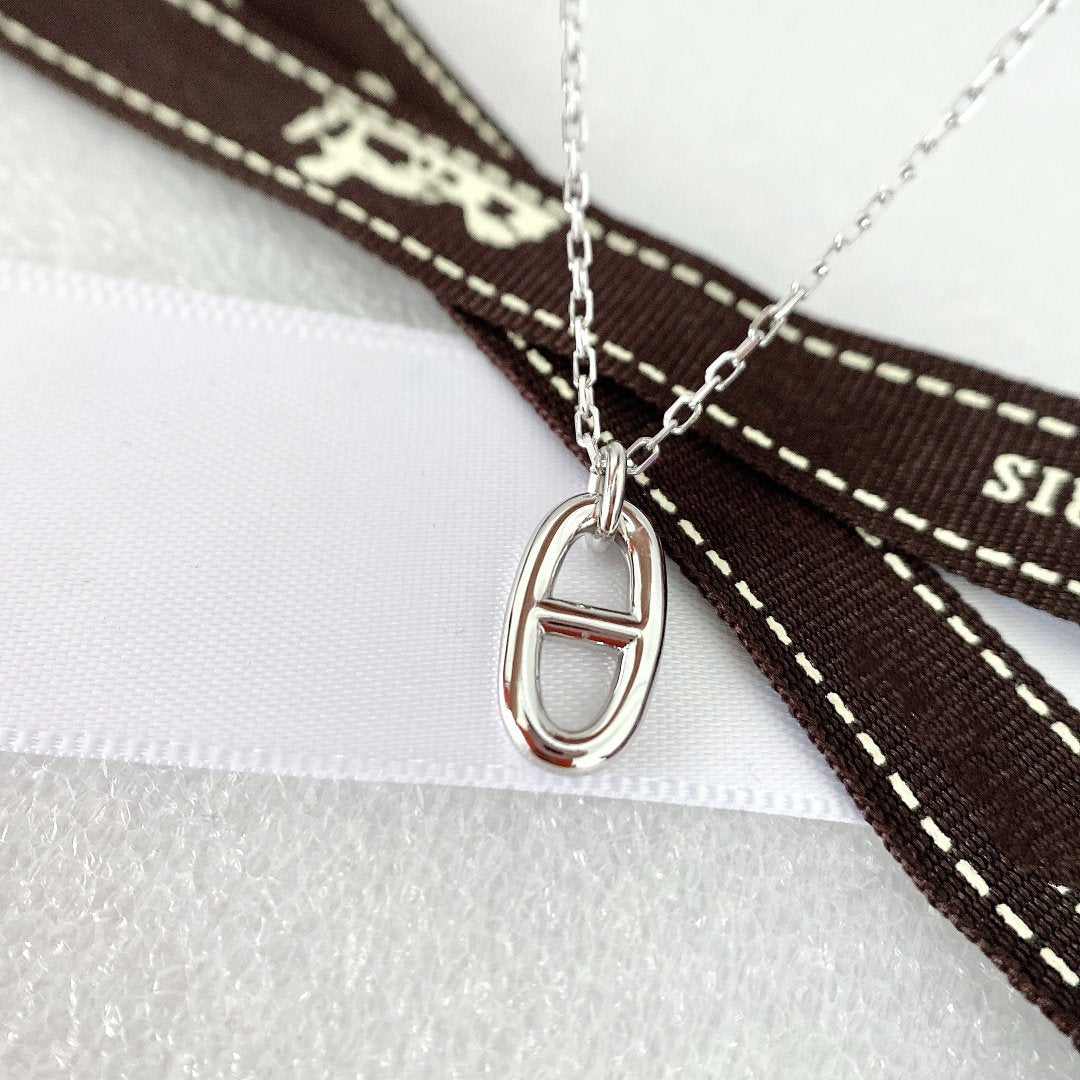 [⭐Spark]HM PIG NOSE NECKLACE