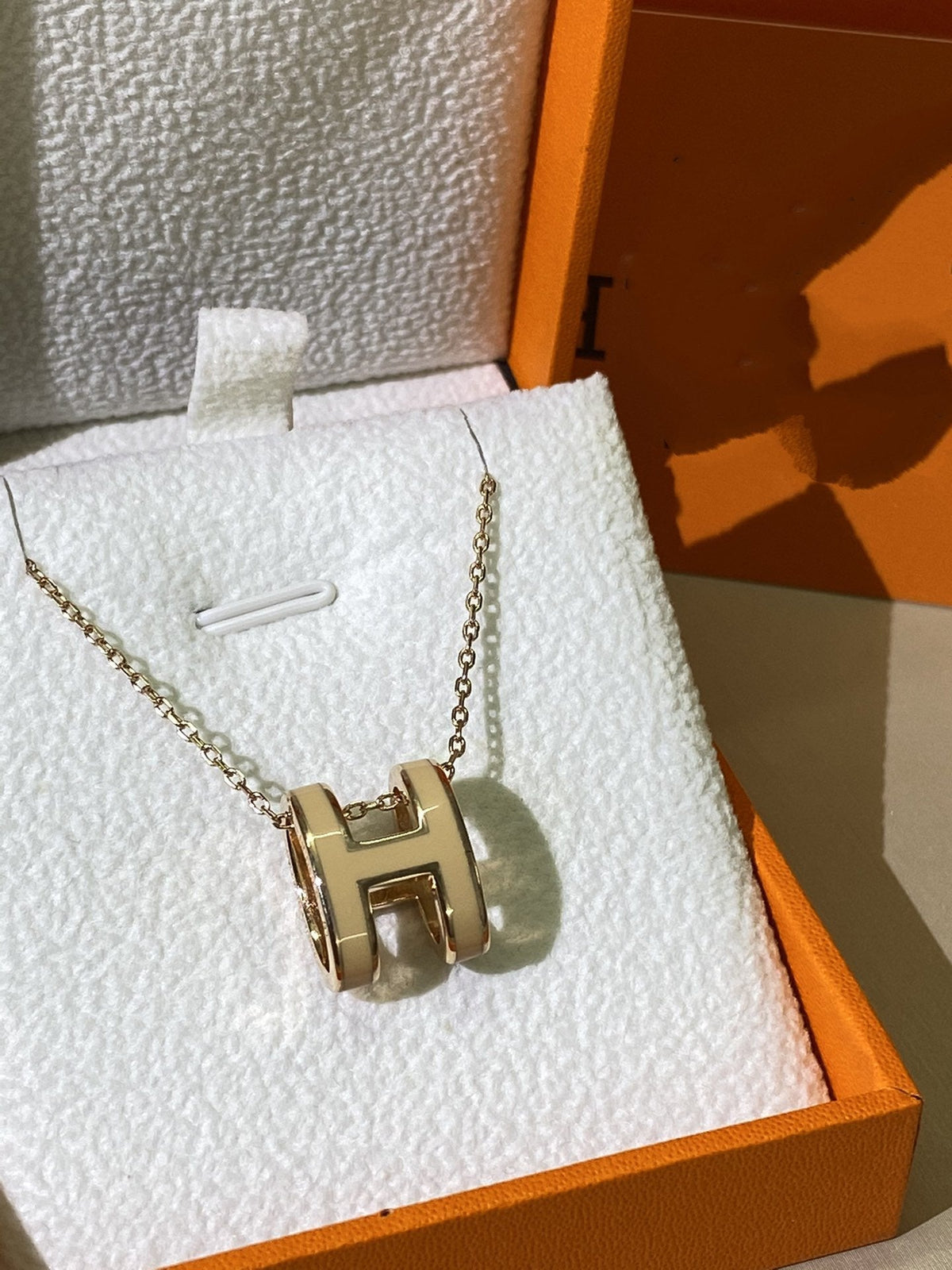 [⭐Spark]HM CLIC YELLOW ENAMEL GOLD NECKLACE