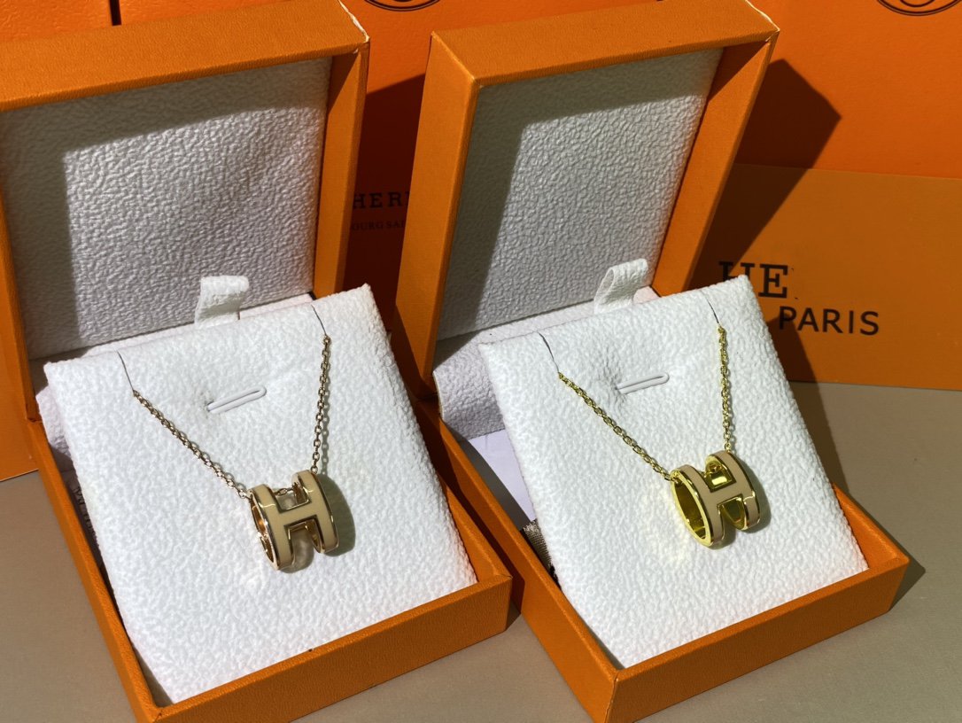 [⭐Spark]HM CLIC YELLOW ENAMEL GOLD NECKLACE