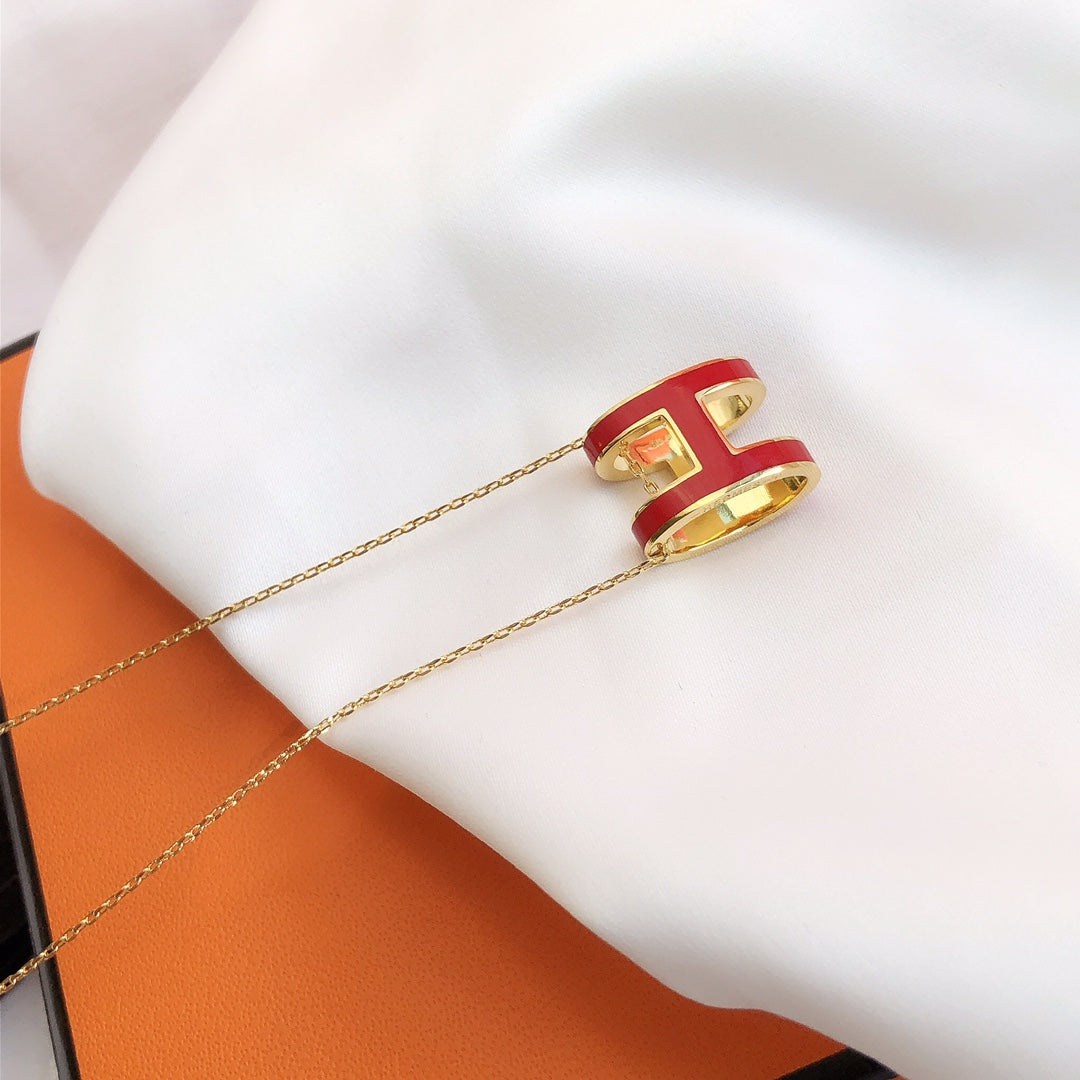 [⭐Spark]HM CLIC RED ENAMEL GOLD NECKLACE