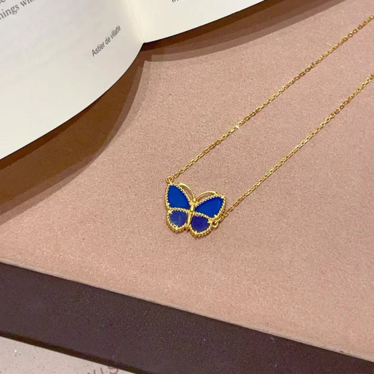 [⭐Spark]  2026 NEW LUCKY BUTTERFLY 1 MOTIFS NECKLACE
