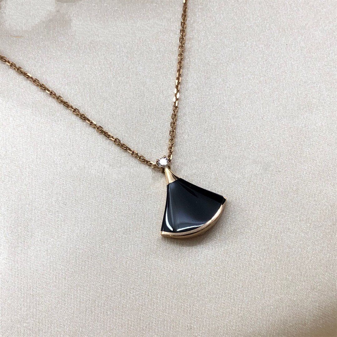 [⭐Spark]DREAM NECKLACE ONYX 1 DIAMOND