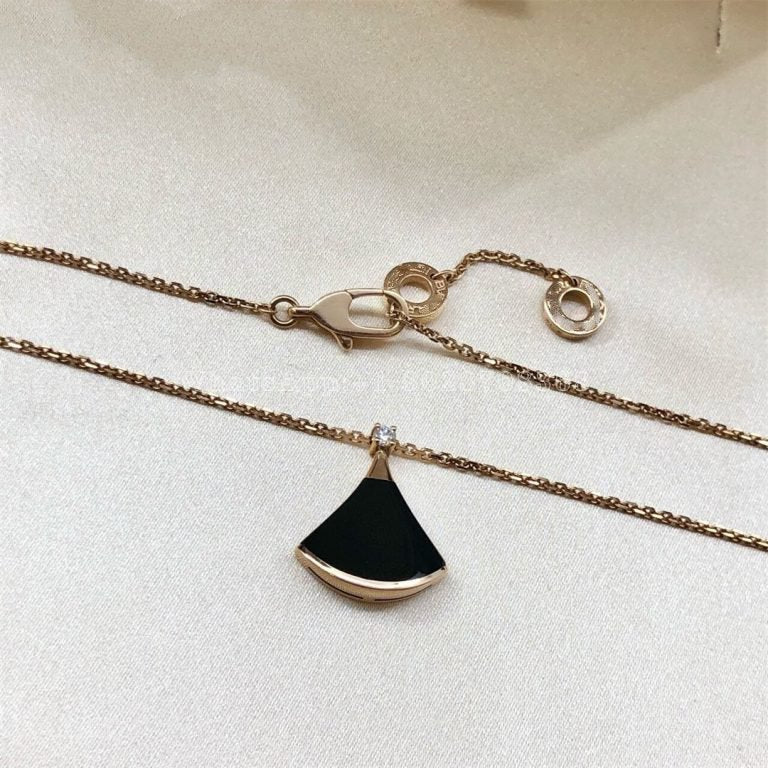 [⭐Spark]DREAM NECKLACE ONYX 1 DIAMOND