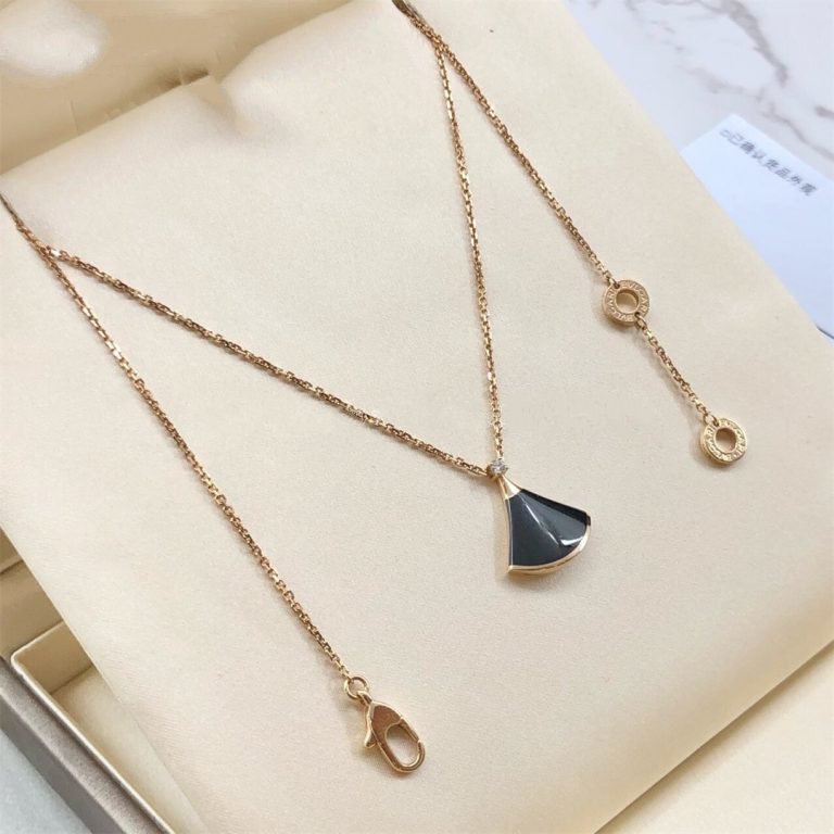 [⭐Spark]DREAM NECKLACE ONYX 1 DIAMOND