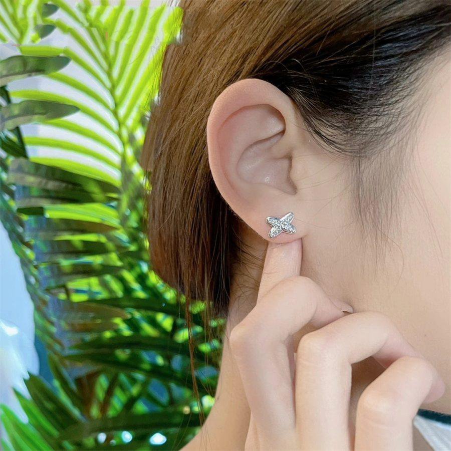 [⭐Spark]JEUX DE SILVER DIAMOND EARRINGS