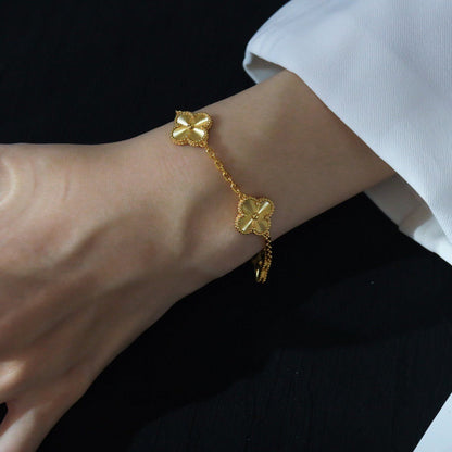 [⭐Spark] CLOVER 5 MOTIF LASER BRACELET COLLECTION