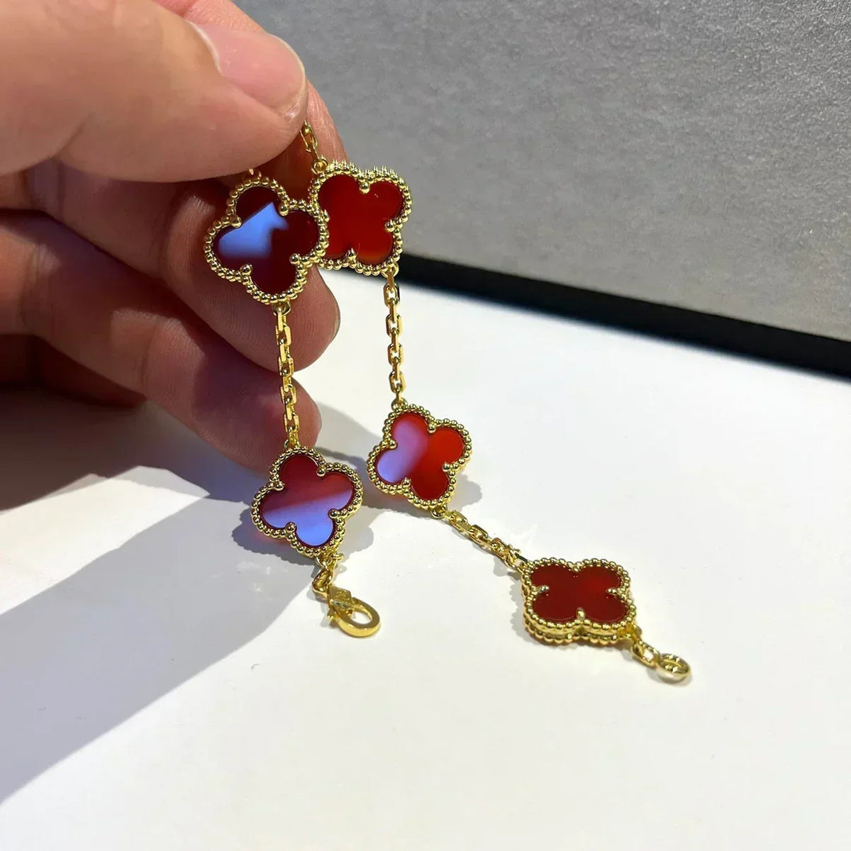 [⭐Spark] CLOVER 5 MOTIF RED CORNELIAN BRACELET COLLECTION