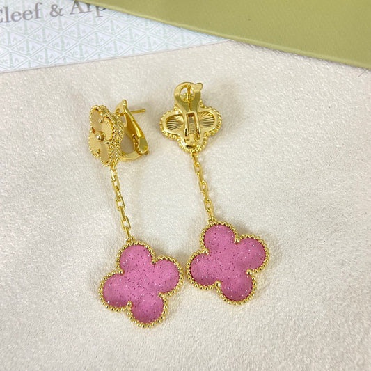 [⭐Spark]2026 NEW CLOVER 2 MOTIF  BUBBLE PINK ENAMEL