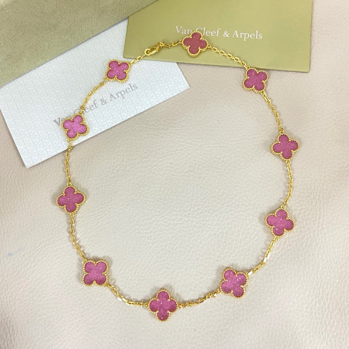[⭐Spark]CLOVER 10 MOTIFS  NEW BUBBLE PINK ENAMEL