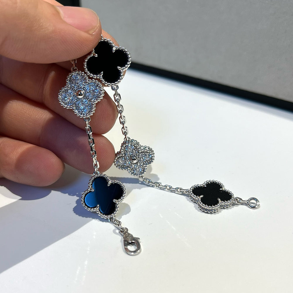 [⭐Spark] CLOVER 5 MOTIF ONYXS BRACELET COLLECTION