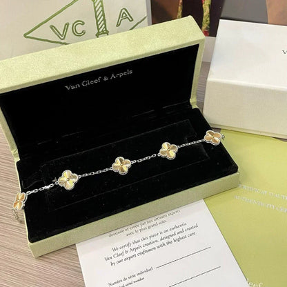 [⭐Spark] CLOVER 5 MOTIF LASER BRACELET COLLECTION