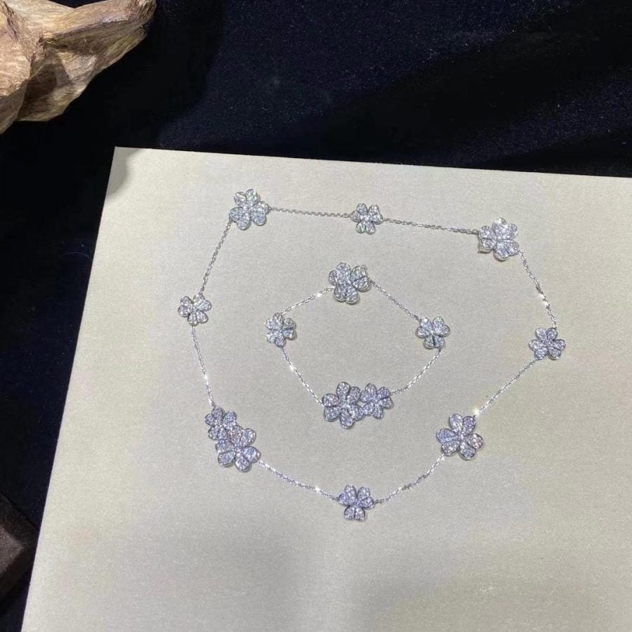 [⭐Spark]FRIVOLE SILVER 5 FLOWERS BRACELET
