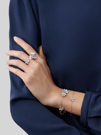 [⭐Spark]FRIVOLE SILVER FLOWER DIAMOND BRACELET