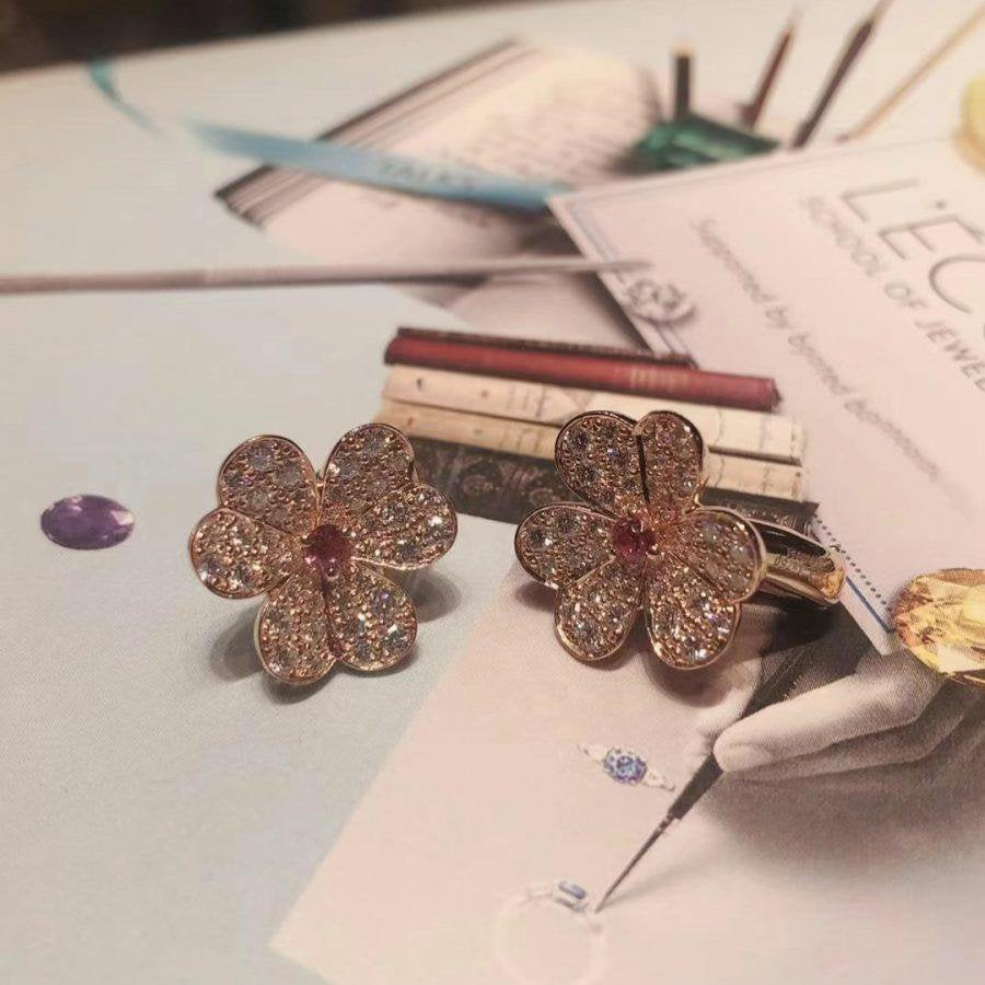 [⭐Spark]FRIVOLE PINK GOLD FLOWER DIAMOND EARRINGS