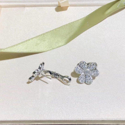 [⭐Spark]FRIVOLE SILVER FLOWER DIAMOND EARRINGS