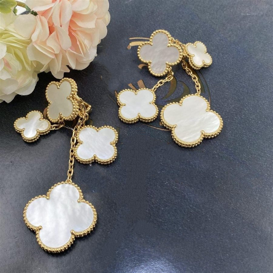 [⭐Spark]CLOVER EARRINGS WHITE MOP 4 MOTIFS GOLD