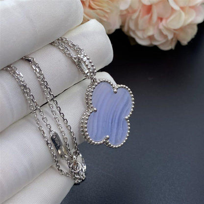 [⭐Spark]CLOVER SILVER CHALCEDONY BIG CLOVER NECKLACE