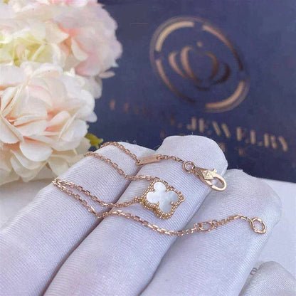 [⭐Spark]CLOVER WHITE MOP SINGLE FLOWER BRACELET