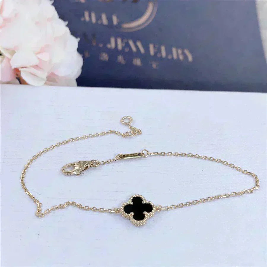 [⭐Spark]CLOVER ONYX SINGLE FLOWER BRACELET