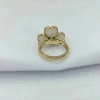[⭐Spark]SWEET CLOVER WHITE MOP RING