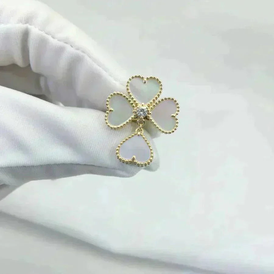 [⭐Spark]SWEET CLOVER WHITE MOP RING