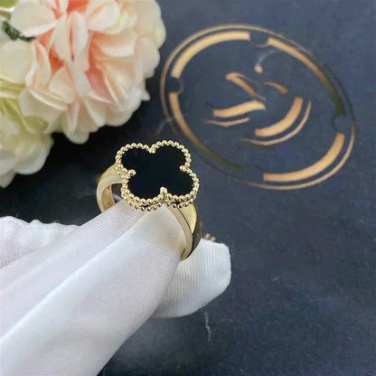 [⭐Spark]CLOVER ONYX RING